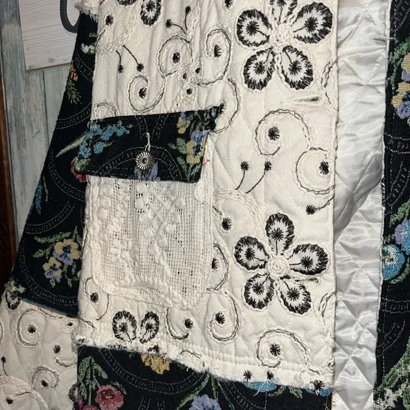 POL Large Floral Patchwork Jacket - Black and White - Picture 3 of 11